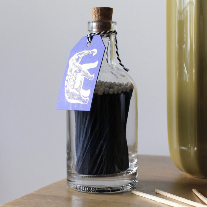 Allumettes Archivist Gallery : "L'Eléphant bleu" en bouteille