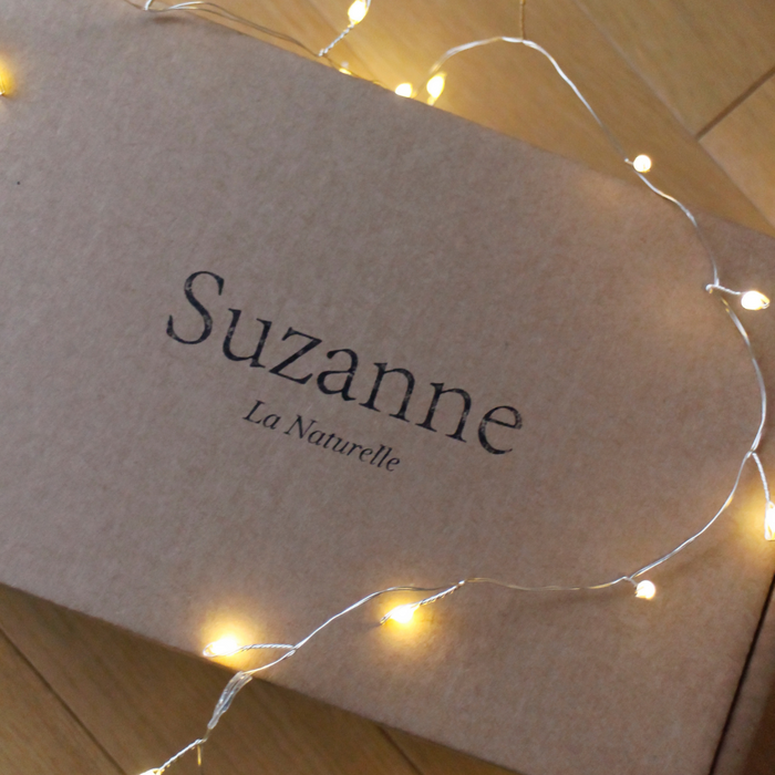 Le Coffret de Noël de Suzanne : La bougie & ses indispensables